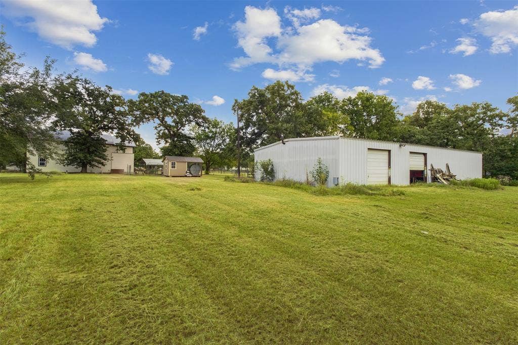 14847 N 3rd Street, Scurry, TX 75158 14847 N 3rd Street, Scurry, TX 75158
