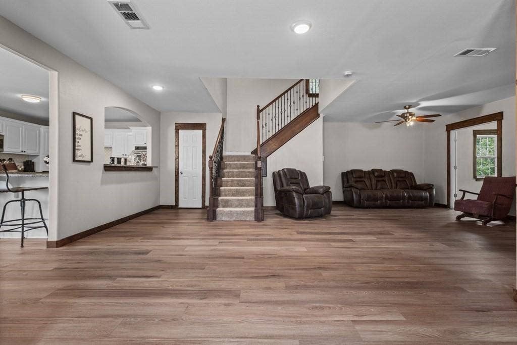 14847 N 3rd Street, Scurry, TX 75158 14847 N 3rd Street, Scurry, TX 75158