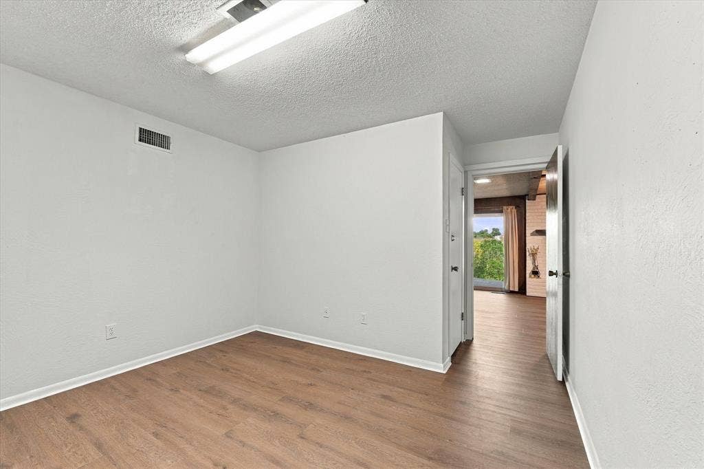 1140 Sierra Drive, Woodway, TX 76712 1140 Sierra Drive, Woodway, TX 76712