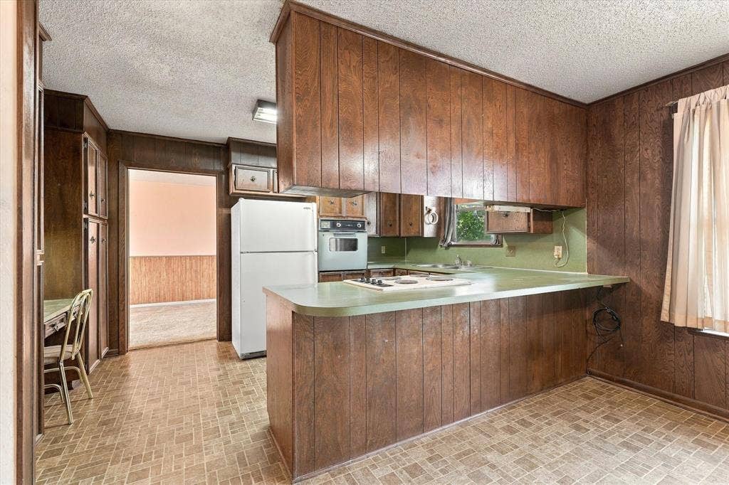 1140 Sierra Drive, Woodway, TX 76712 1140 Sierra Drive, Woodway, TX 76712