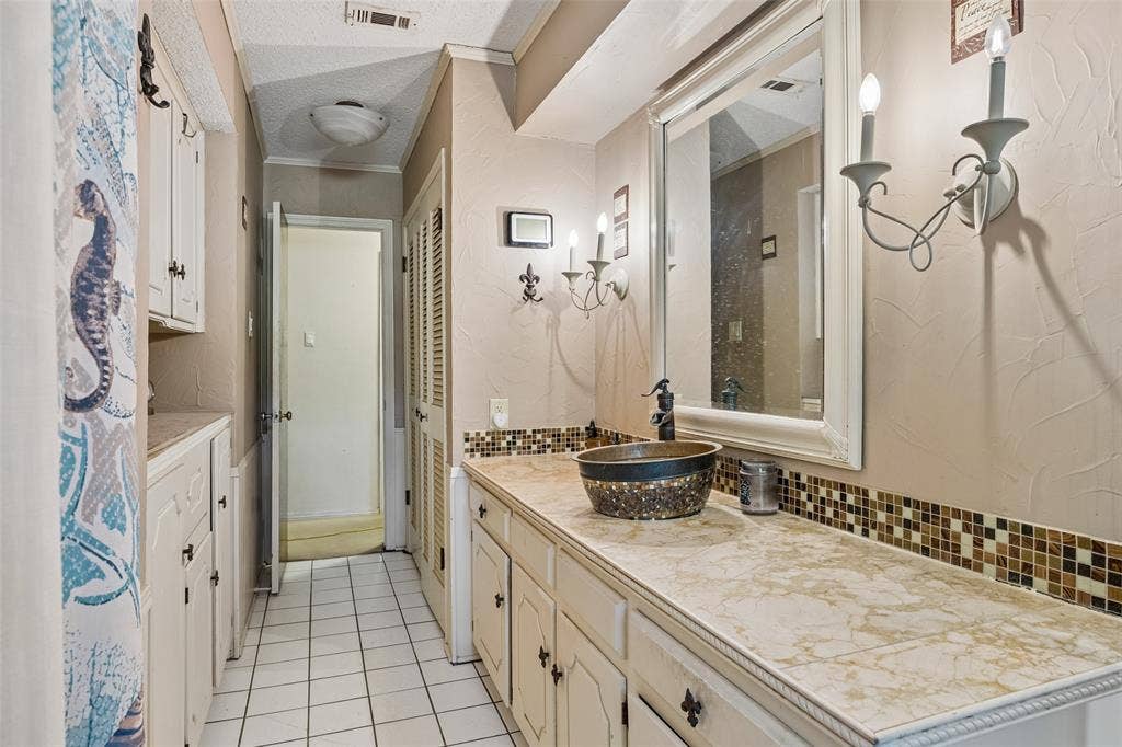 6420 Lumley Road, Mesquite, TX 75181 6420 Lumley Road, Mesquite, TX 75181