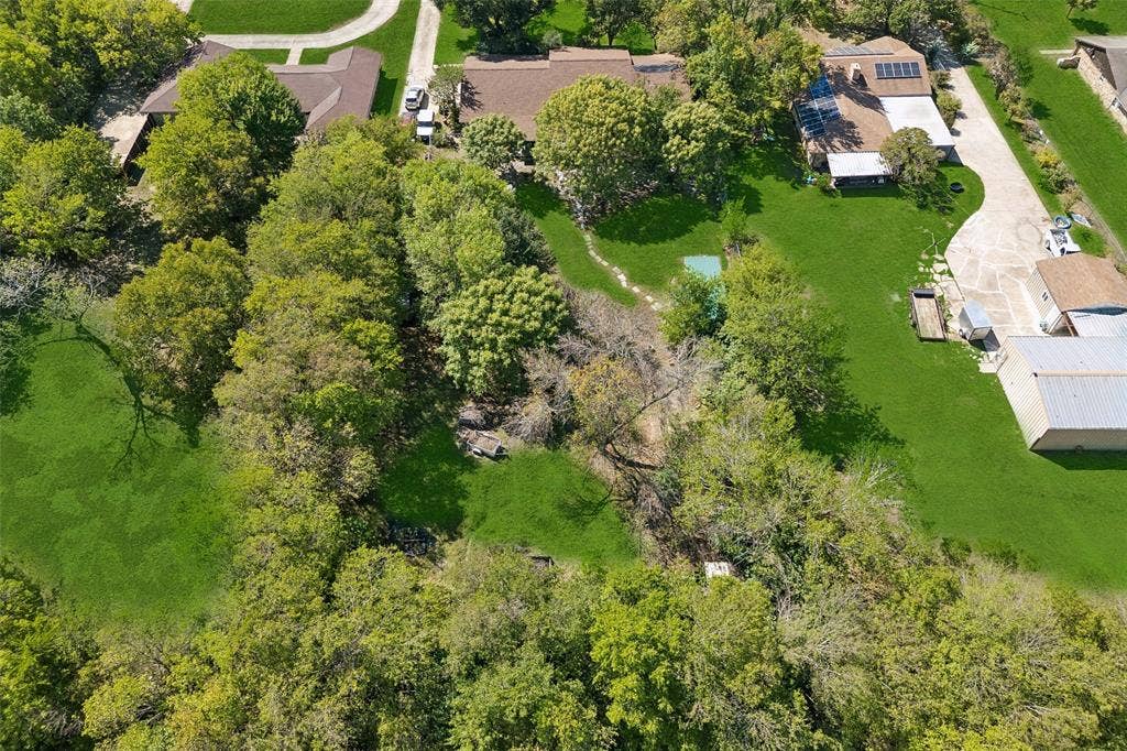 6420 Lumley Road, Mesquite, TX 75181 6420 Lumley Road, Mesquite, TX 75181
