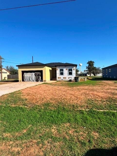 Property photo for 902 3rd, Merkel, TX