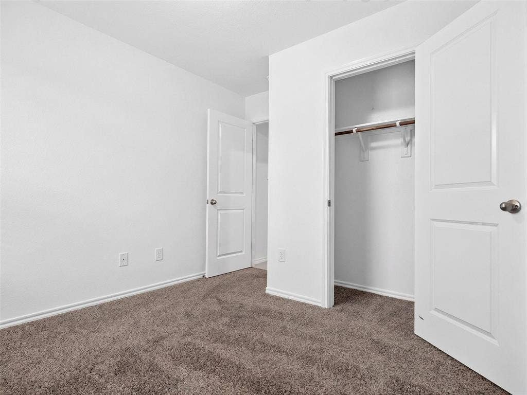 1111 Meadow Side Drive, Princeton, TX 75407 1111 Meadow Side Drive, Princeton, TX 75407