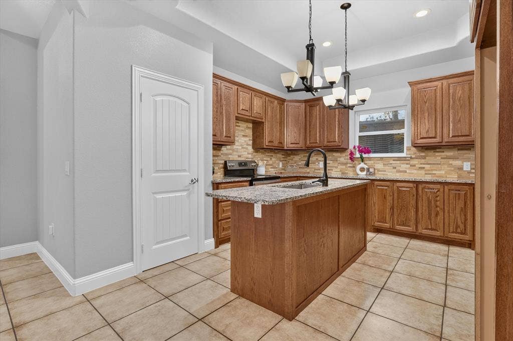 2505 Edd Road, Dallas, TX 75253