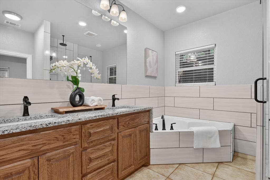 2505 Edd Road, Dallas, TX 75253