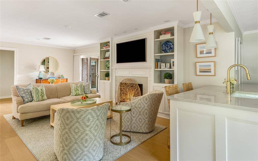 6906 Sperry Street, Dallas, TX 75214
