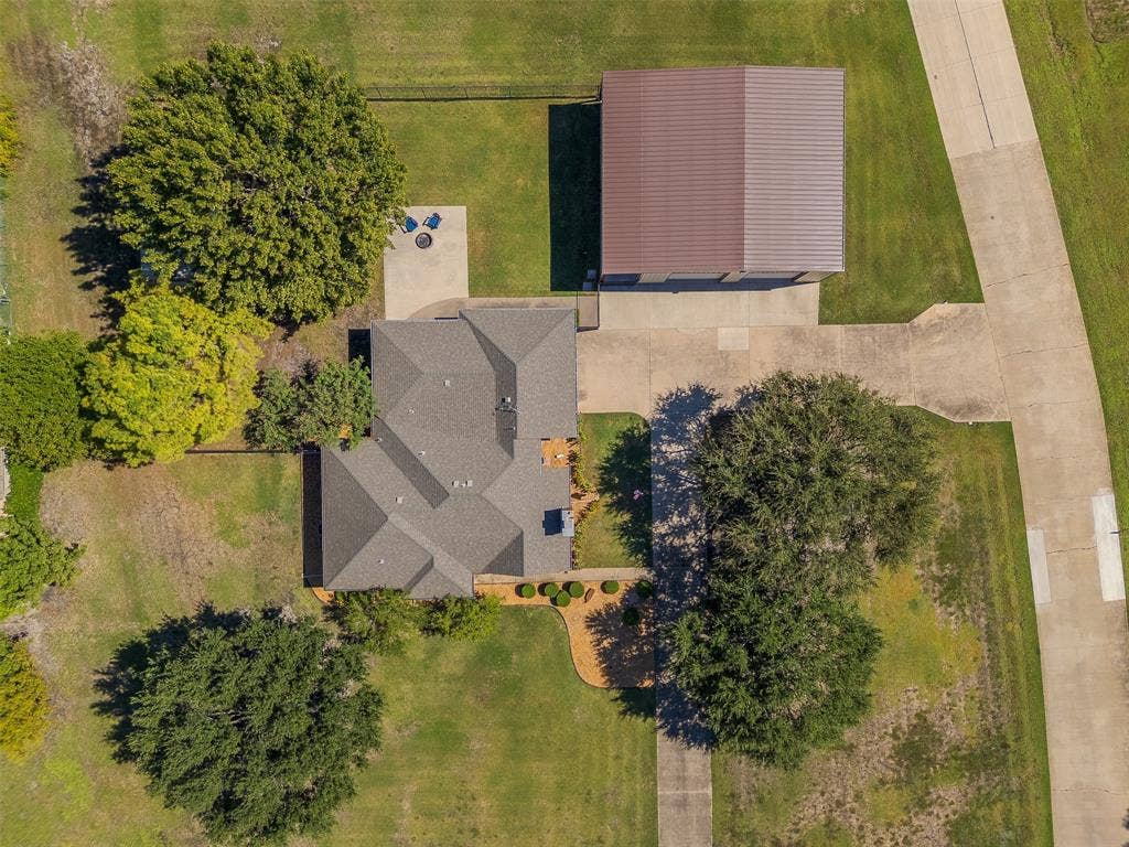 2225 The Crossings Drive, Lowry Crossing, TX 75069 2225 The Crossings Drive, Lowry Crossing, TX 75069