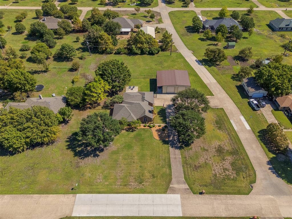 2225 The Crossings Drive, Lowry Crossing, TX 75069 2225 The Crossings Drive, Lowry Crossing, TX 75069