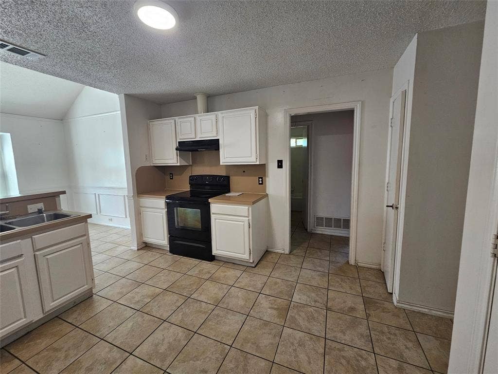2329 Shalimar Drive, Garland, TX 75040 2329 Shalimar Drive, Garland, TX 75040