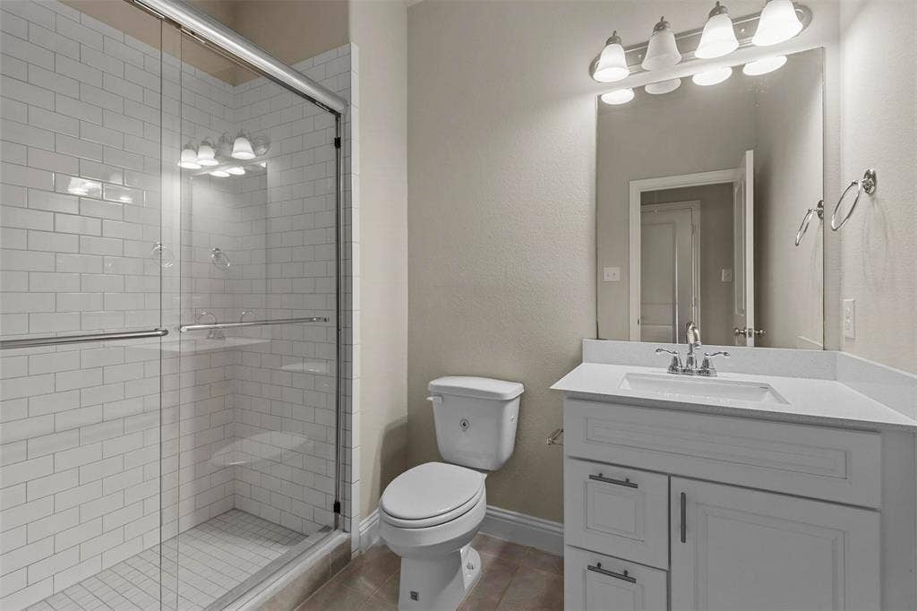8161 Snowmass Drive, Frisco, TX 75034