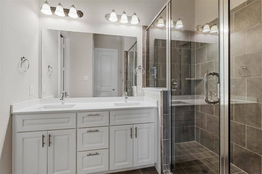 8161 Snowmass Drive, Frisco, TX 75034