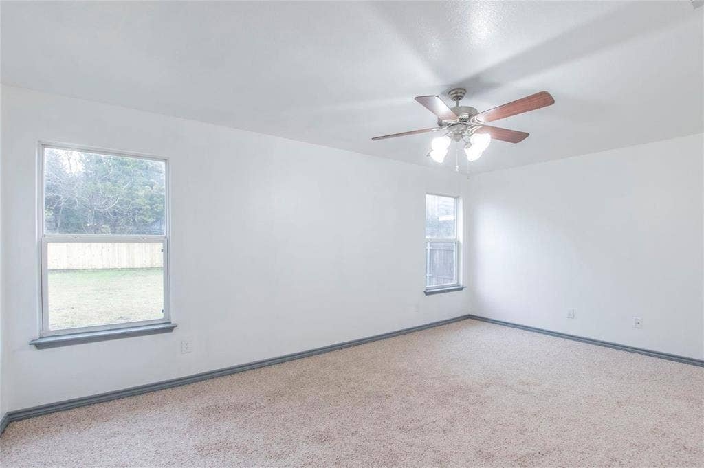 3142 Dusty Oak Drive, Dallas, TX 75227