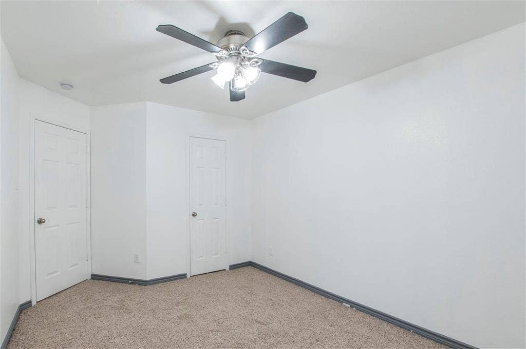 3142 Dusty Oak Drive, Dallas, TX 75227