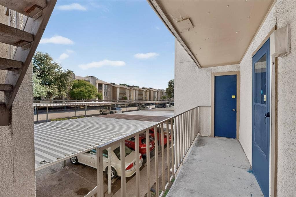 6050 Melody Lane, #227, Dallas, TX 75231 6050 Melody Lane, #227, Dallas, TX 75231