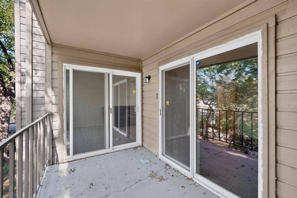 6050 Melody Lane, #227, Dallas, TX 75231 6050 Melody Lane, #227, Dallas, TX 75231