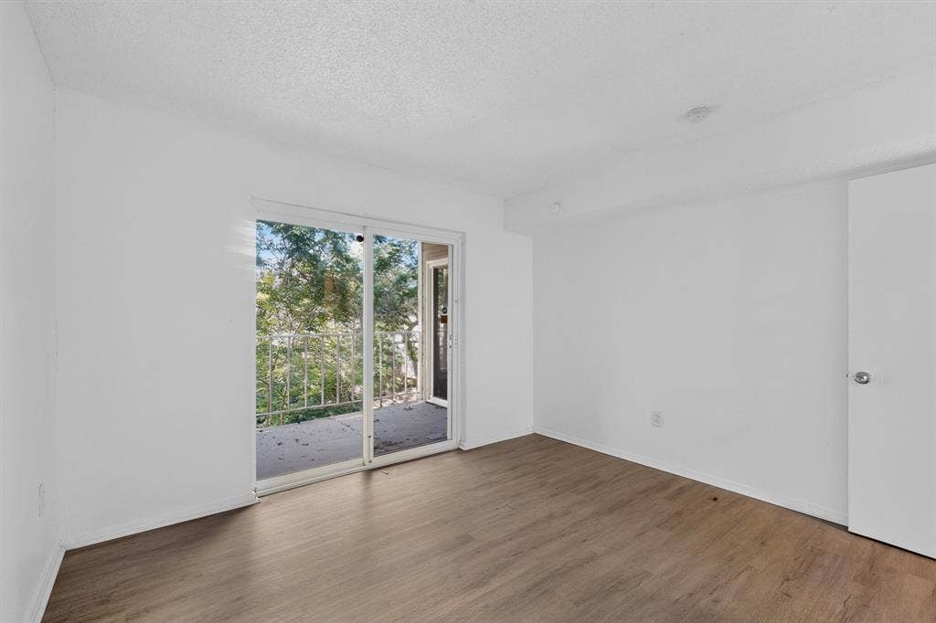 6050 Melody Lane, #227, Dallas, TX 75231 6050 Melody Lane, #227, Dallas, TX 75231