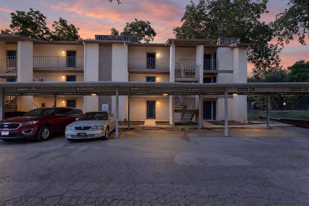 6050 Melody Lane, #227, Dallas, TX 75231 6050 Melody Lane, #227, Dallas, TX 75231