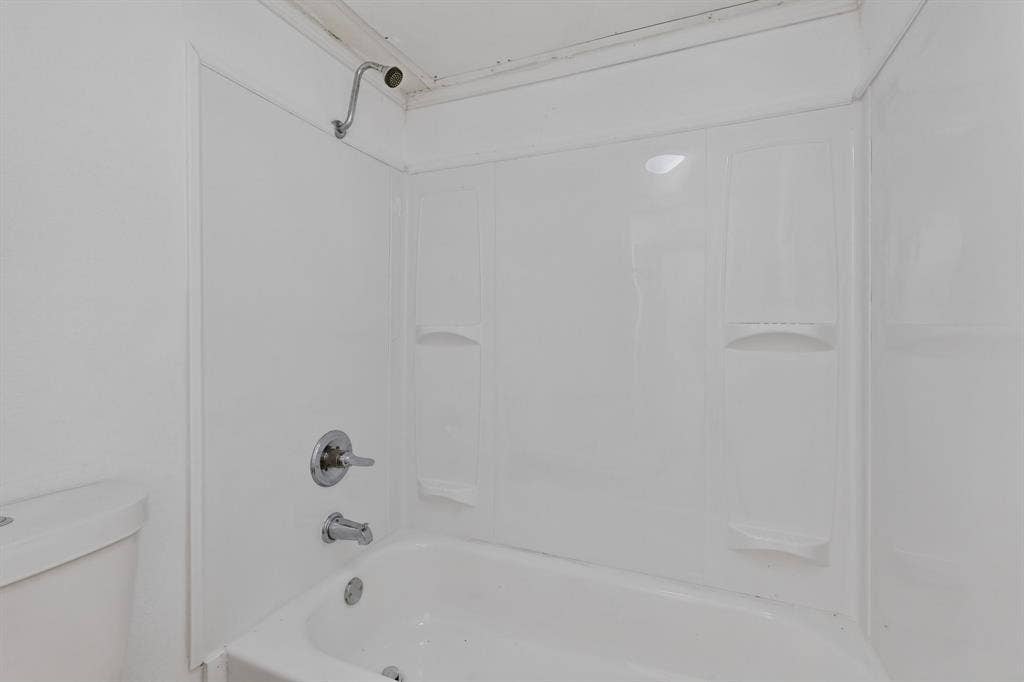 6050 Melody Lane, #227, Dallas, TX 75231 6050 Melody Lane, #227, Dallas, TX 75231