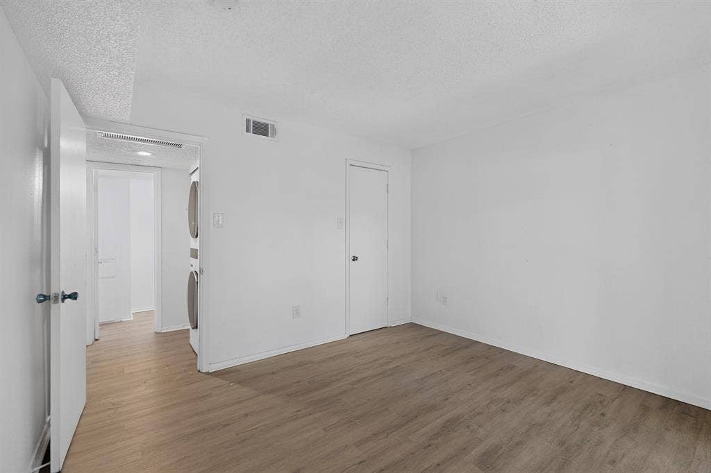6050 Melody Lane, #227, Dallas, TX 75231 6050 Melody Lane, #227, Dallas, TX 75231