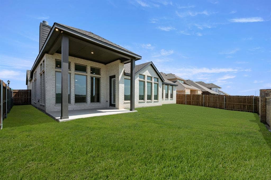 2608 Alyssa Street, Burleson, TX 76028 2608 Alyssa Street, Burleson, TX 76028