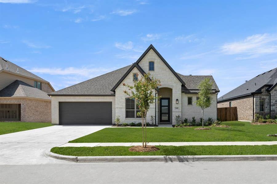 Property photo for 2608 Alyssa Street, Burleson, TX