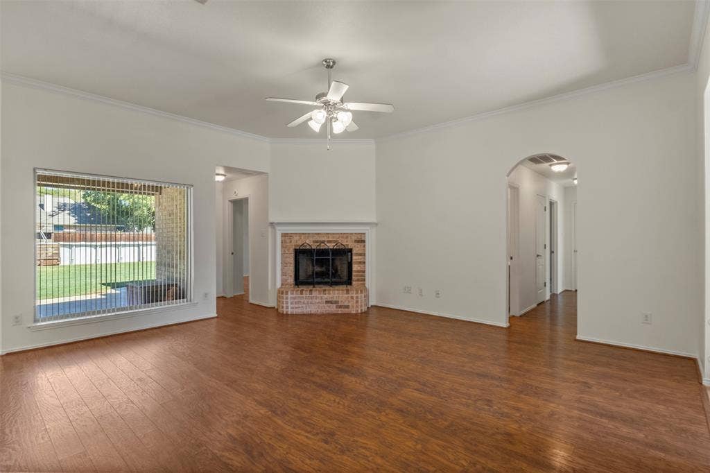 7713 Buck Street, North Richland Hills, TX 76182