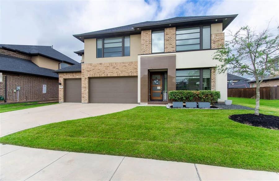 Property photo for 5485 Statesman Lane, Frisco, TX
