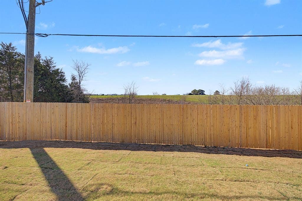 916 Prestonwood Lane, Keene, TX 76031 916 Prestonwood Lane, Keene, TX 76031