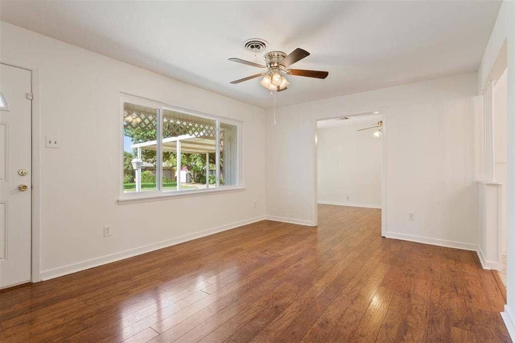 1319 Royal Oaks Drive, Waco, TX 76710 1319 Royal Oaks Drive, Waco, TX 76710
