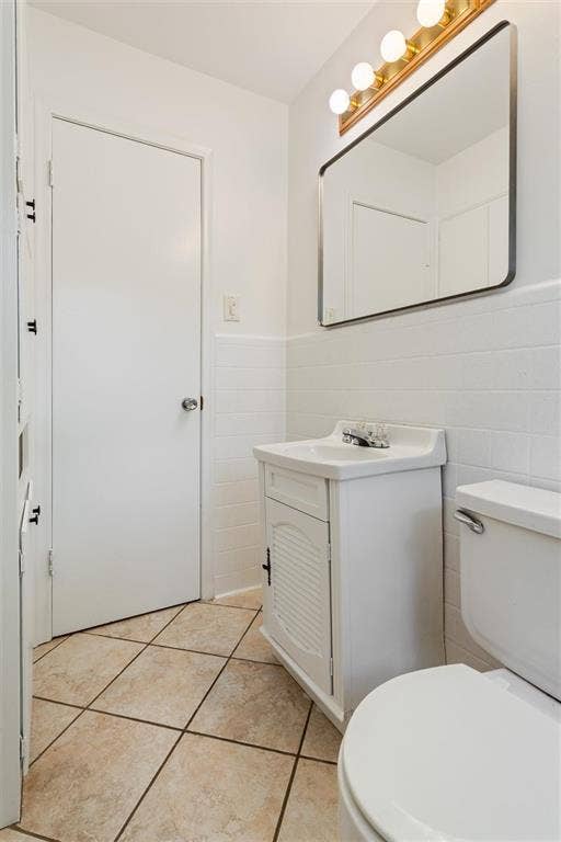 1319 Royal Oaks Drive, Waco, TX 76710 1319 Royal Oaks Drive, Waco, TX 76710