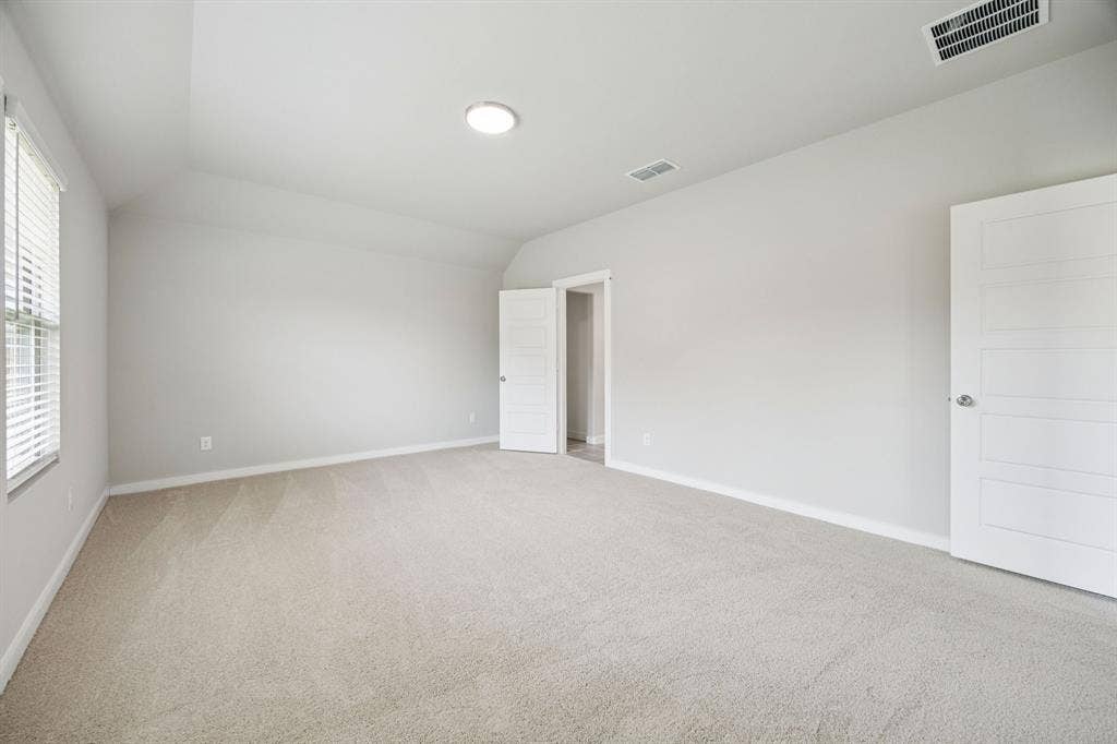 1121 Sundog Drive, Princeton, TX 75407 Primary Suite in the Hayden home plan – REPRESENTATIVE PHOTO