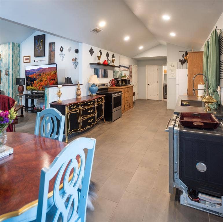 440 Holly Lane, Lucas, TX 75002 440 Holly Lane, Lucas, TX 75002