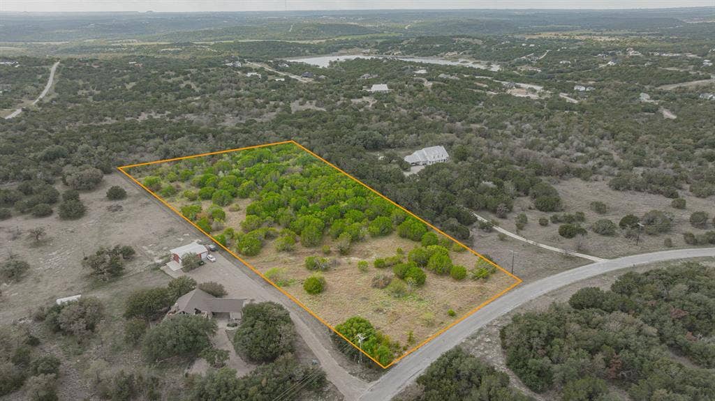 3240 Skyline Drive, Bluff Dale, TX 76433