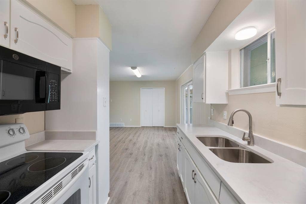 11324 Prelude Drive, Dallas, TX 75238 11324 Prelude Drive, Dallas, TX 75238