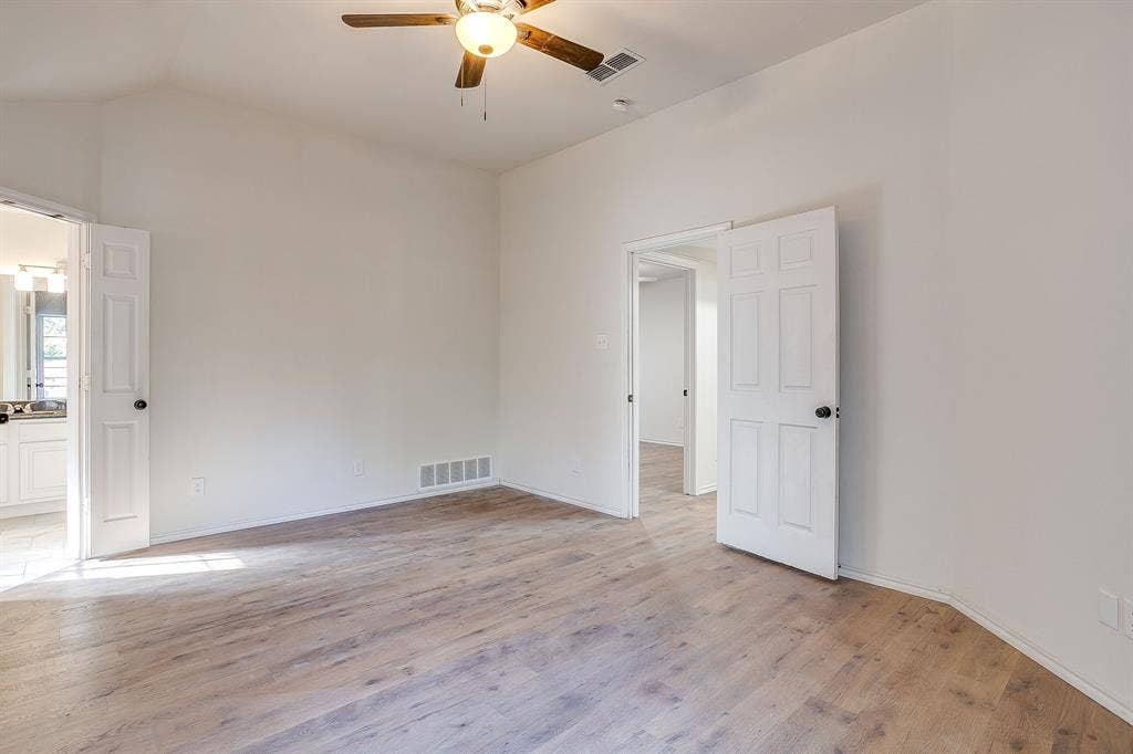 1502 Shadow Run, Weatherford, TX 76086