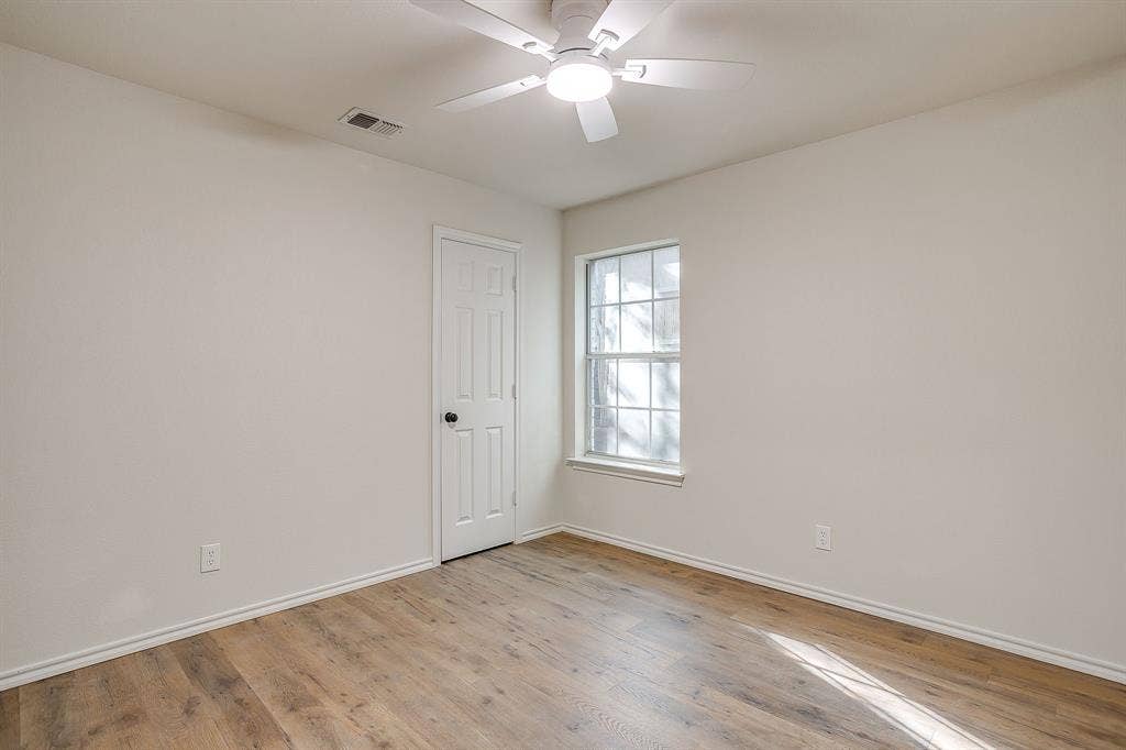 1502 Shadow Run, Weatherford, TX 76086