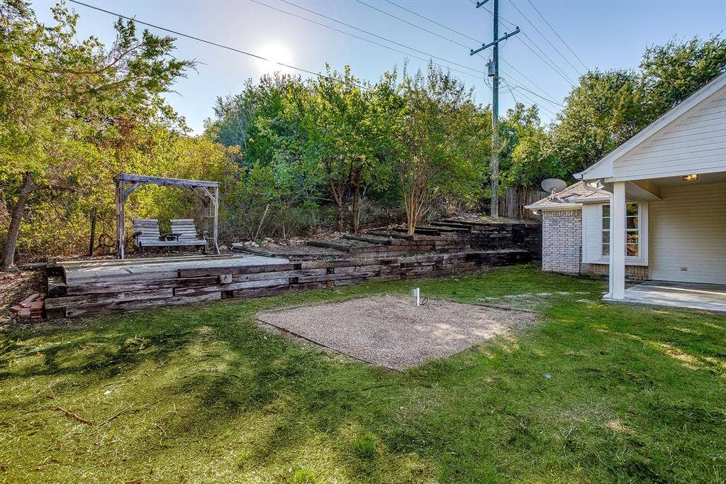 1502 Shadow Run, Weatherford, TX 76086