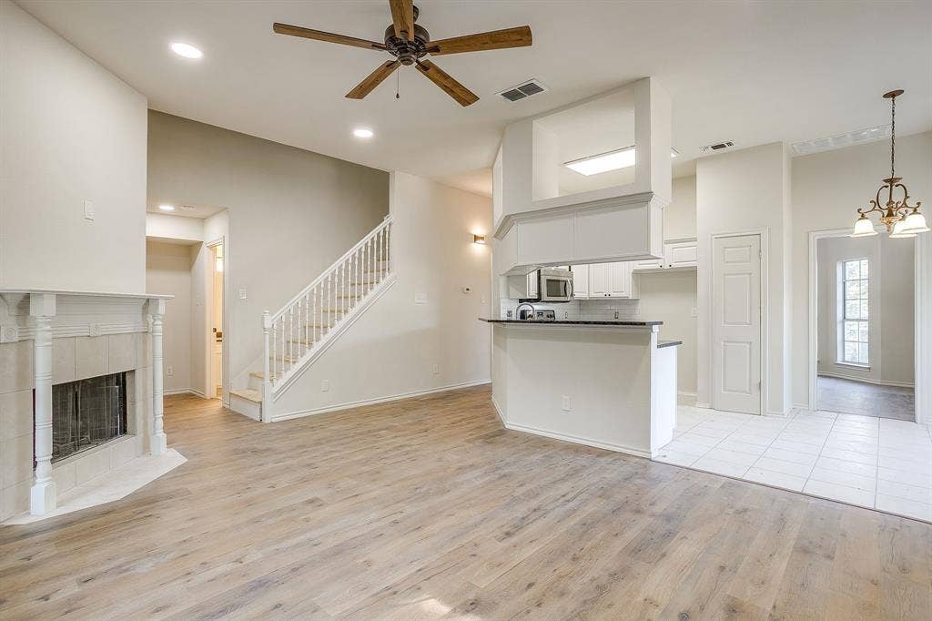 1502 Shadow Run, Weatherford, TX 76086