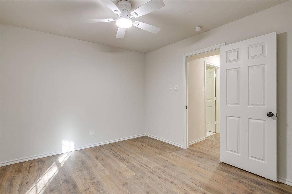 1502 Shadow Run, Weatherford, TX 76086