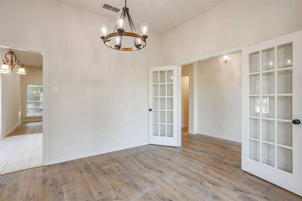 1502 Shadow Run, Weatherford, TX 76086