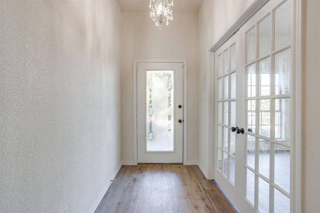 1502 Shadow Run, Weatherford, TX 76086