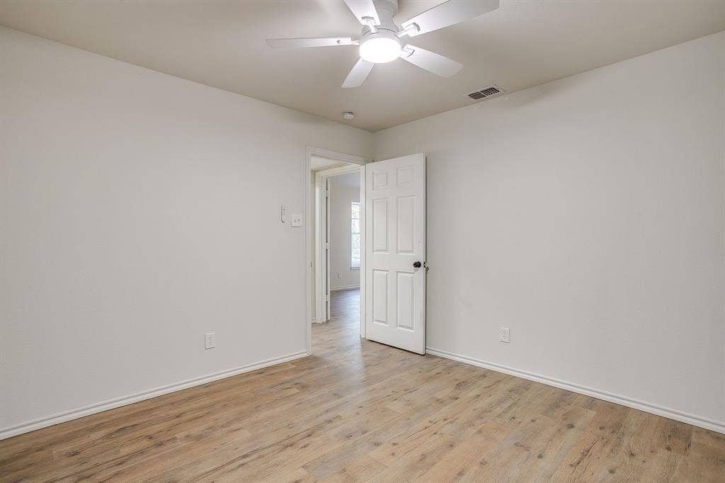 1502 Shadow Run, Weatherford, TX 76086