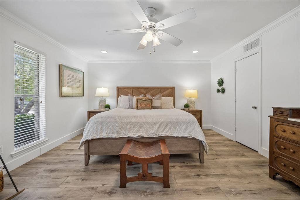 4333 Echo Glen Drive, Dallas, TX 75244