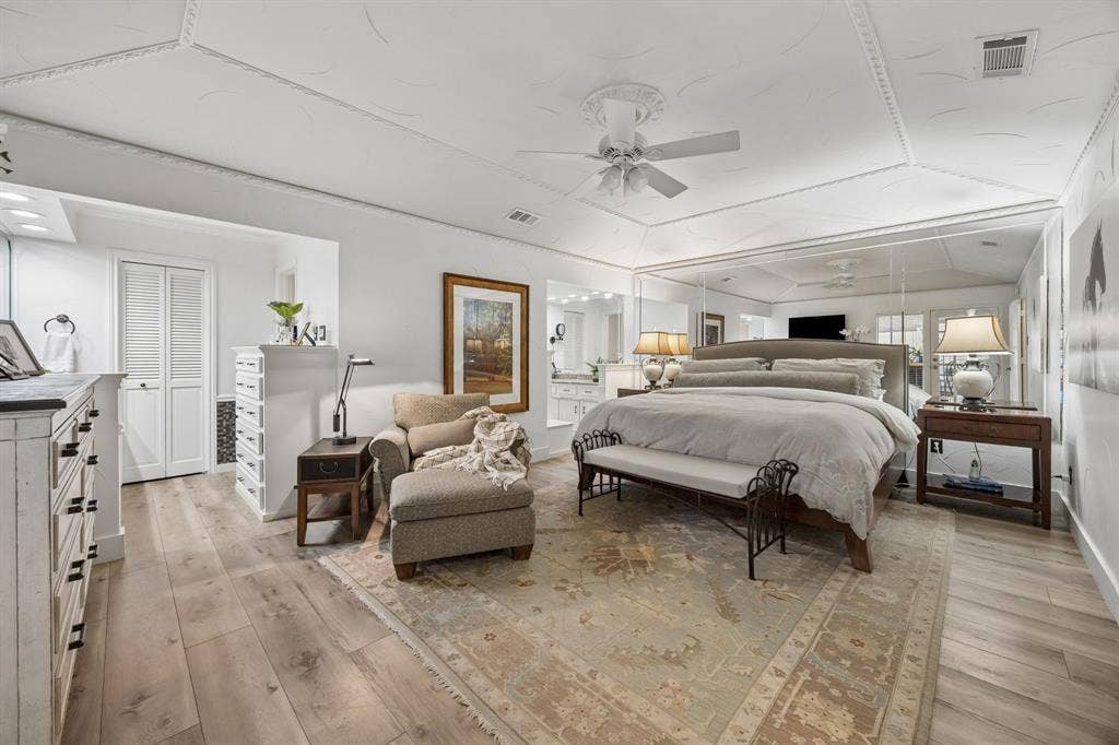 4333 Echo Glen Drive, Dallas, TX 75244