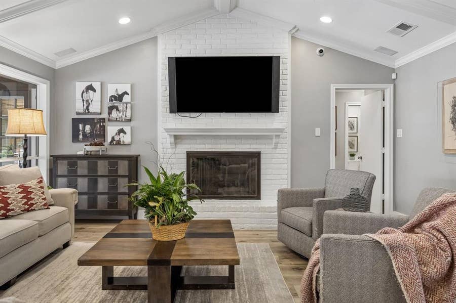 Property photo for 4333 Echo Glen Drive, Dallas, TX