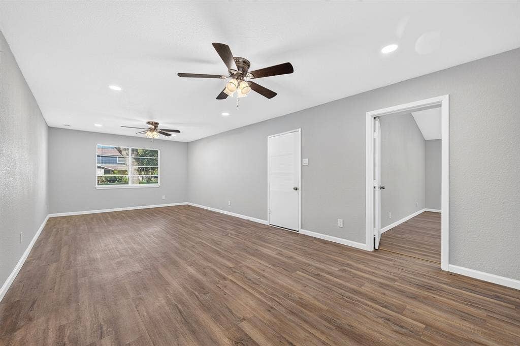 1002 Hickory Street, Irving, TX 75060