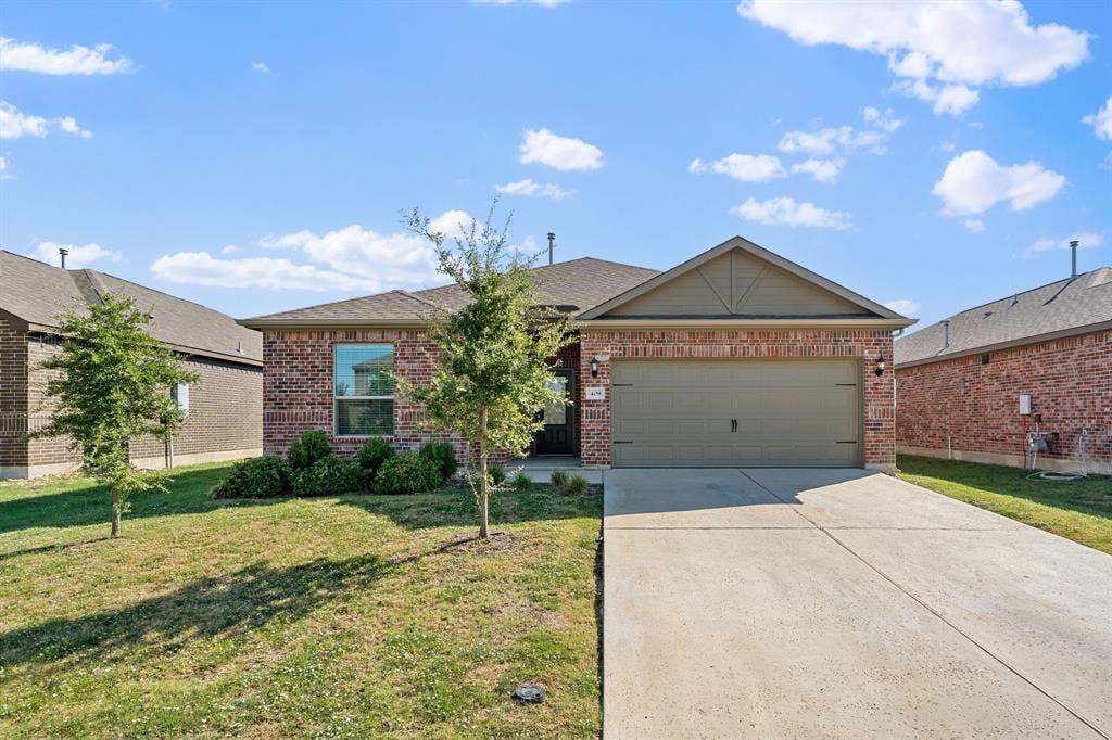 409 Harbor Oaks Drive, Anna, TX 75409