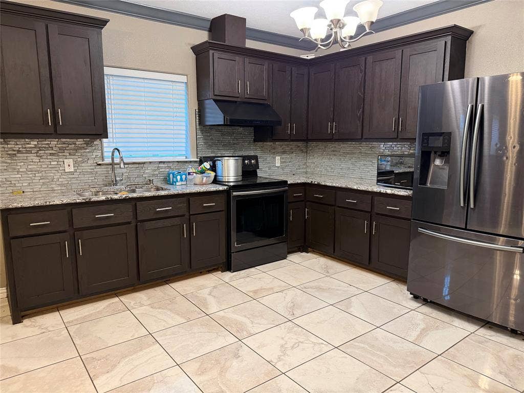 302 Cherry Street, Waco, TX 76704 302 Cherry Street, Waco, TX 76704