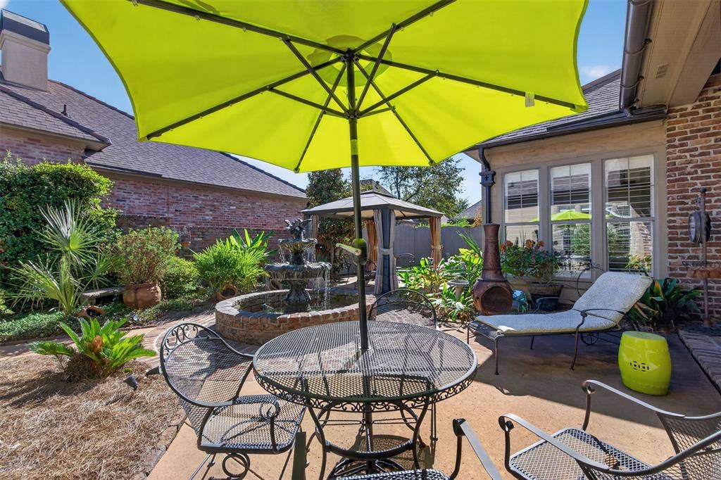 103 Calais Court, Bossier City, LA 71111